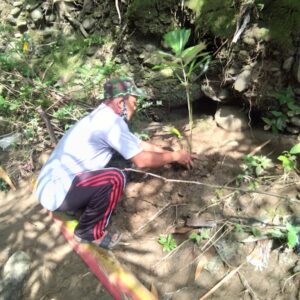 Penanggulangan abrasi di tepian sungai bodas Desa Grantung